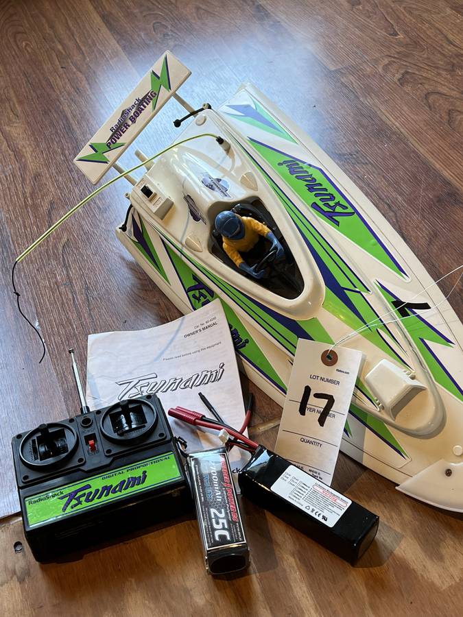 tsunami rc boat