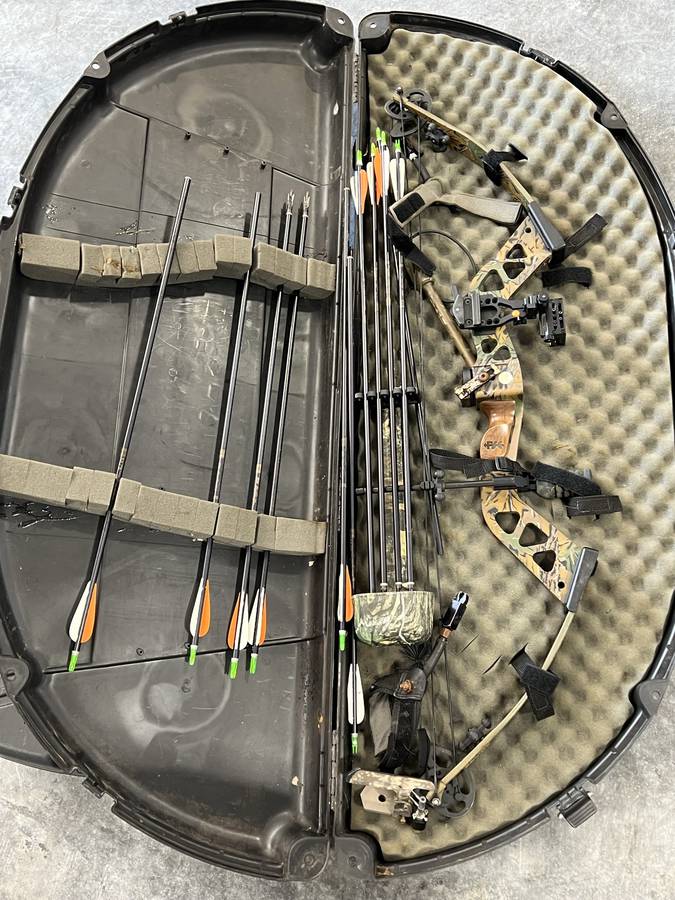 Pse compound bow deals case